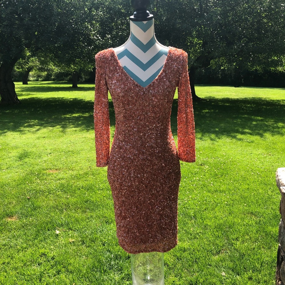 Gorgeous coral beaded Theia cocktail dress size 2